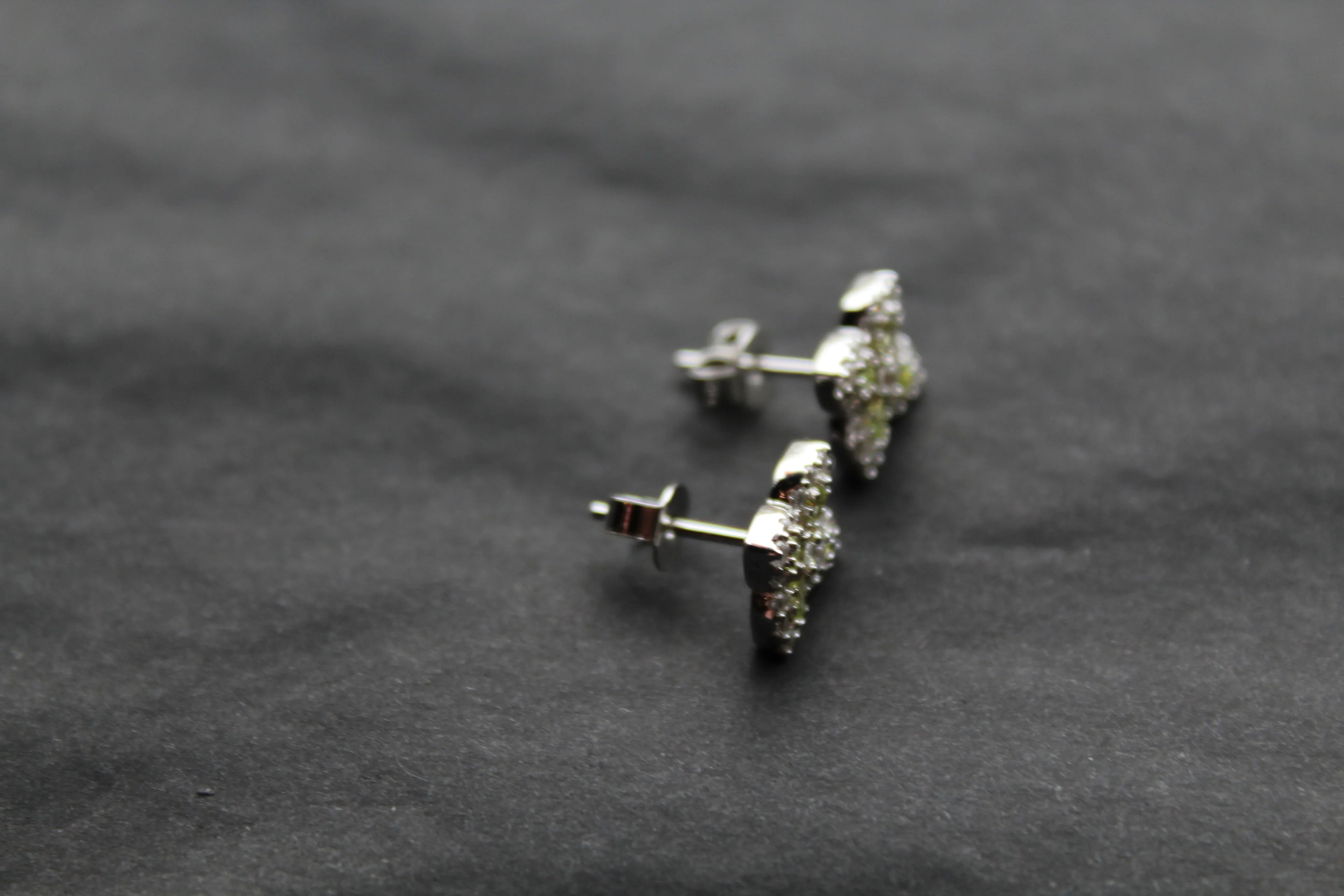 'New' Vintage Clover Peridot Green Studs - Swax Jewellery Barmouth