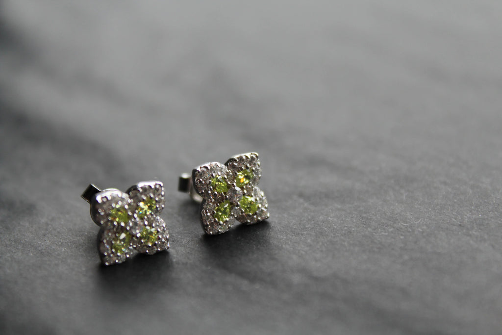 'New' Vintage Clover Peridot Green Studs - Swax Jewellery Barmouth
