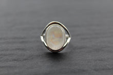 Load image into Gallery viewer, Oval Moonstone Silver Ring
