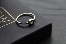 Load image into Gallery viewer, Peridot Stacking Ring
