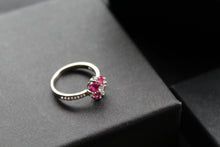 Load image into Gallery viewer, Ruby Cubic Zirconia Vintage Clover Ring
