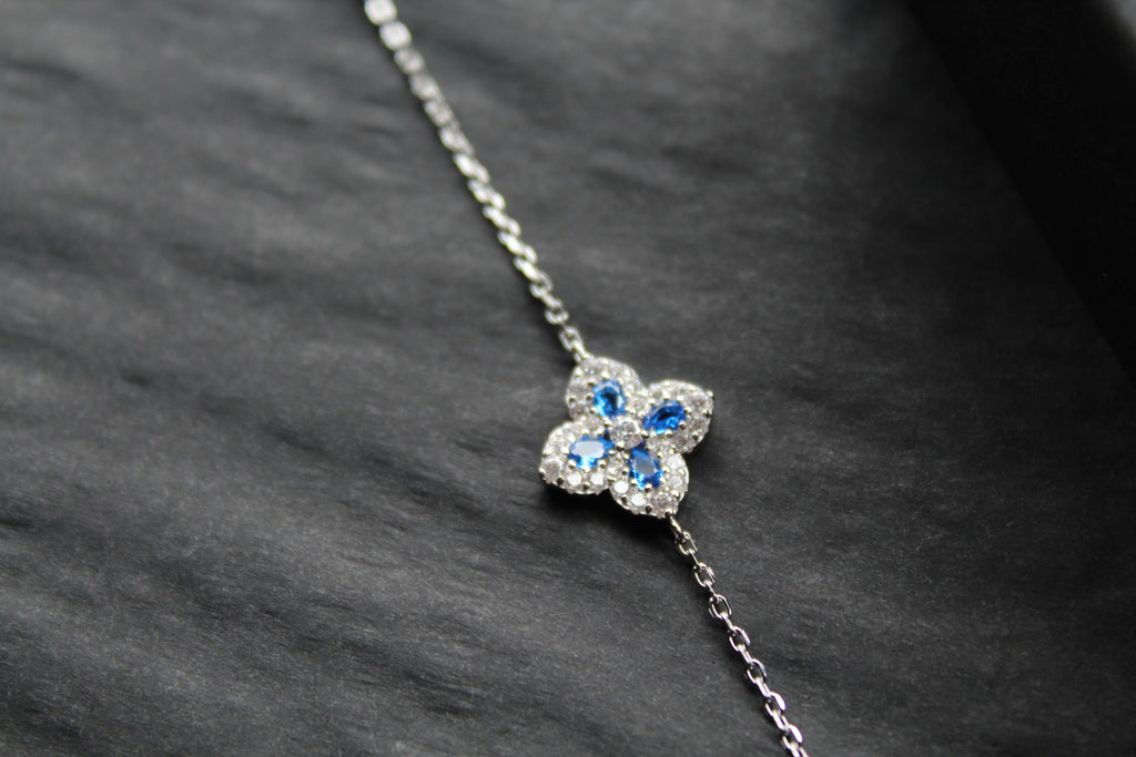 Sapphire CZ Classic Clover Bracelet