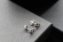 Load image into Gallery viewer, Scorpion Stud
