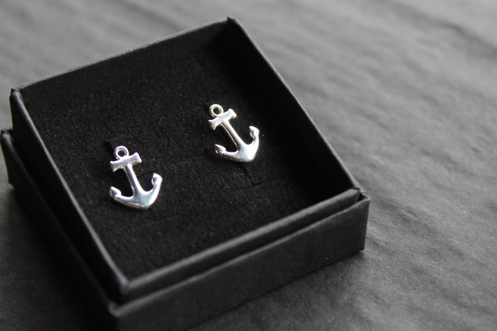Silver Anchor Studs