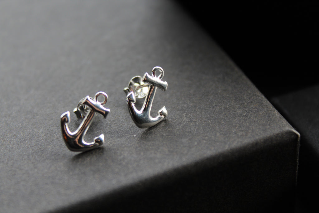 Silver Anchor Studs