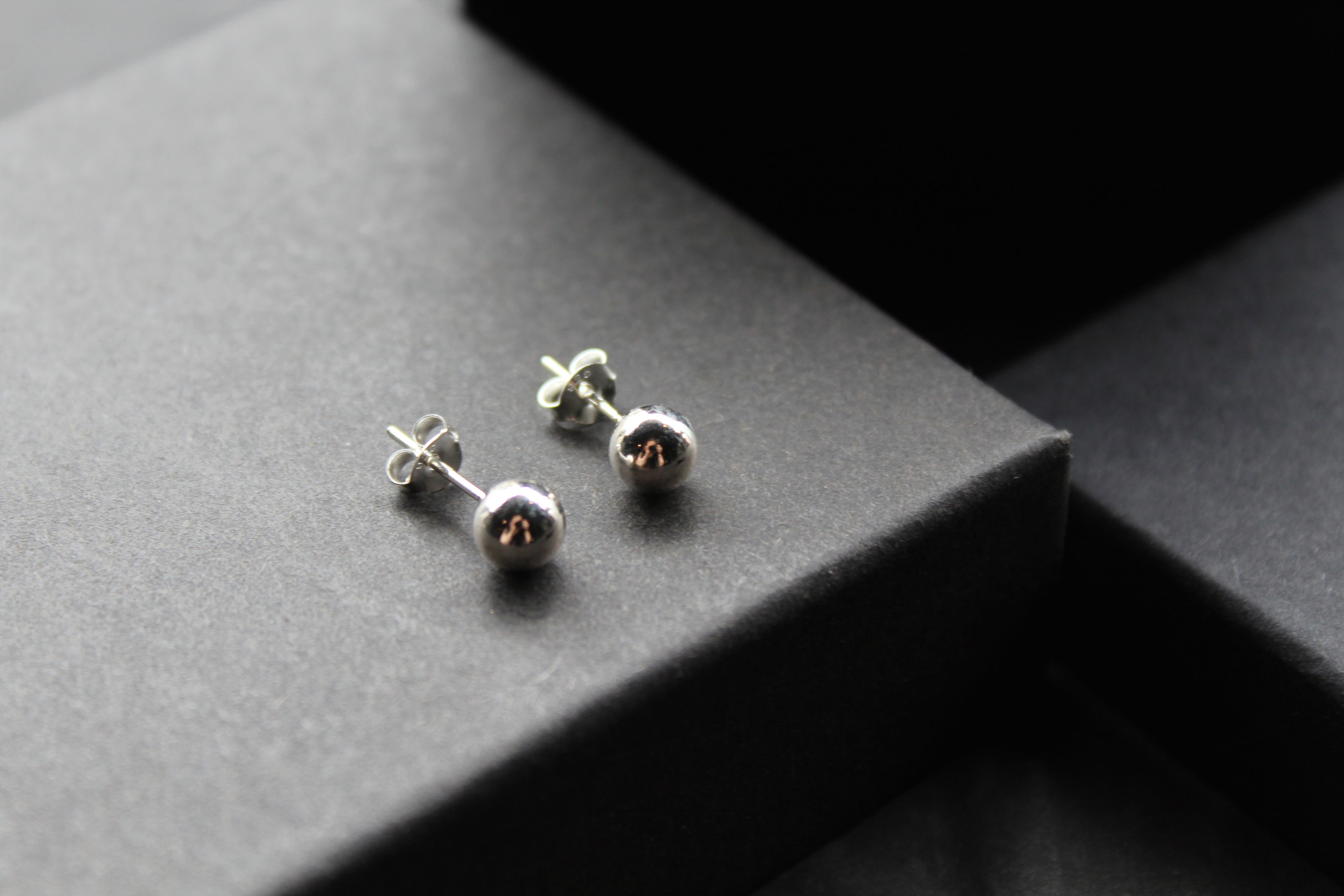 Silver Ball Studs