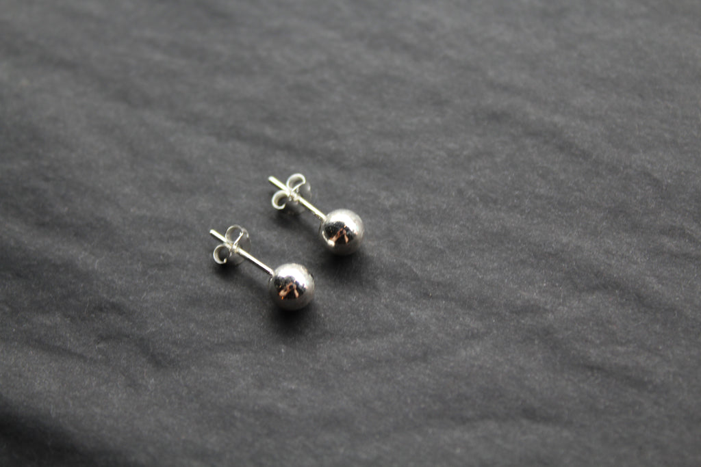 Silver Ball Studs