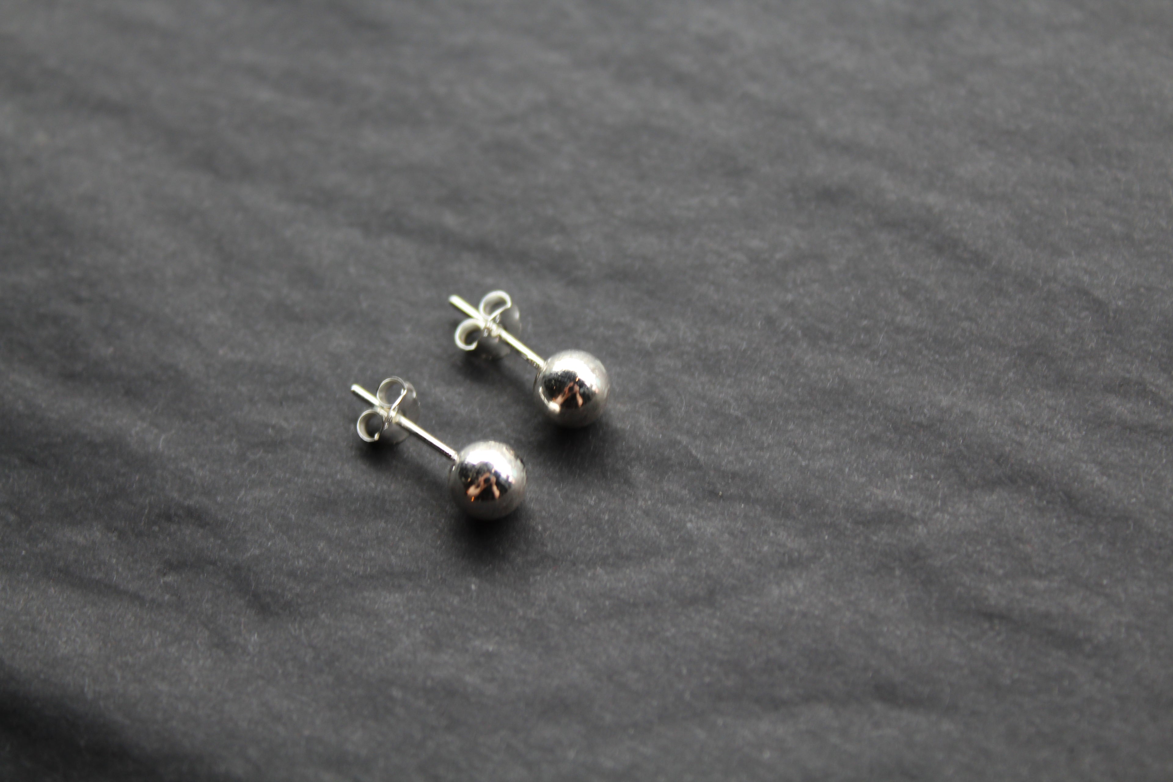 Silver Ball Studs