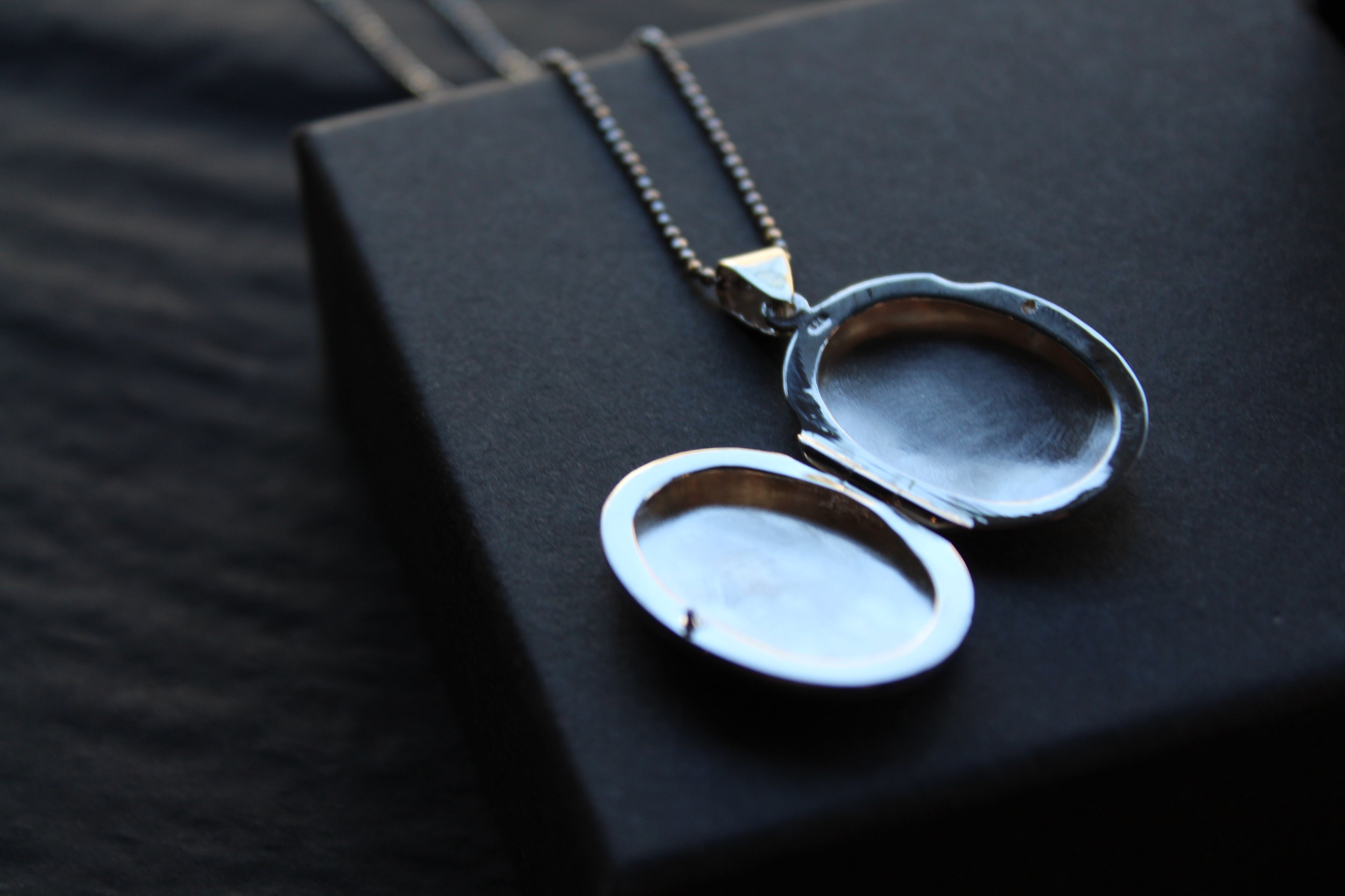 Silver Oval Locket
