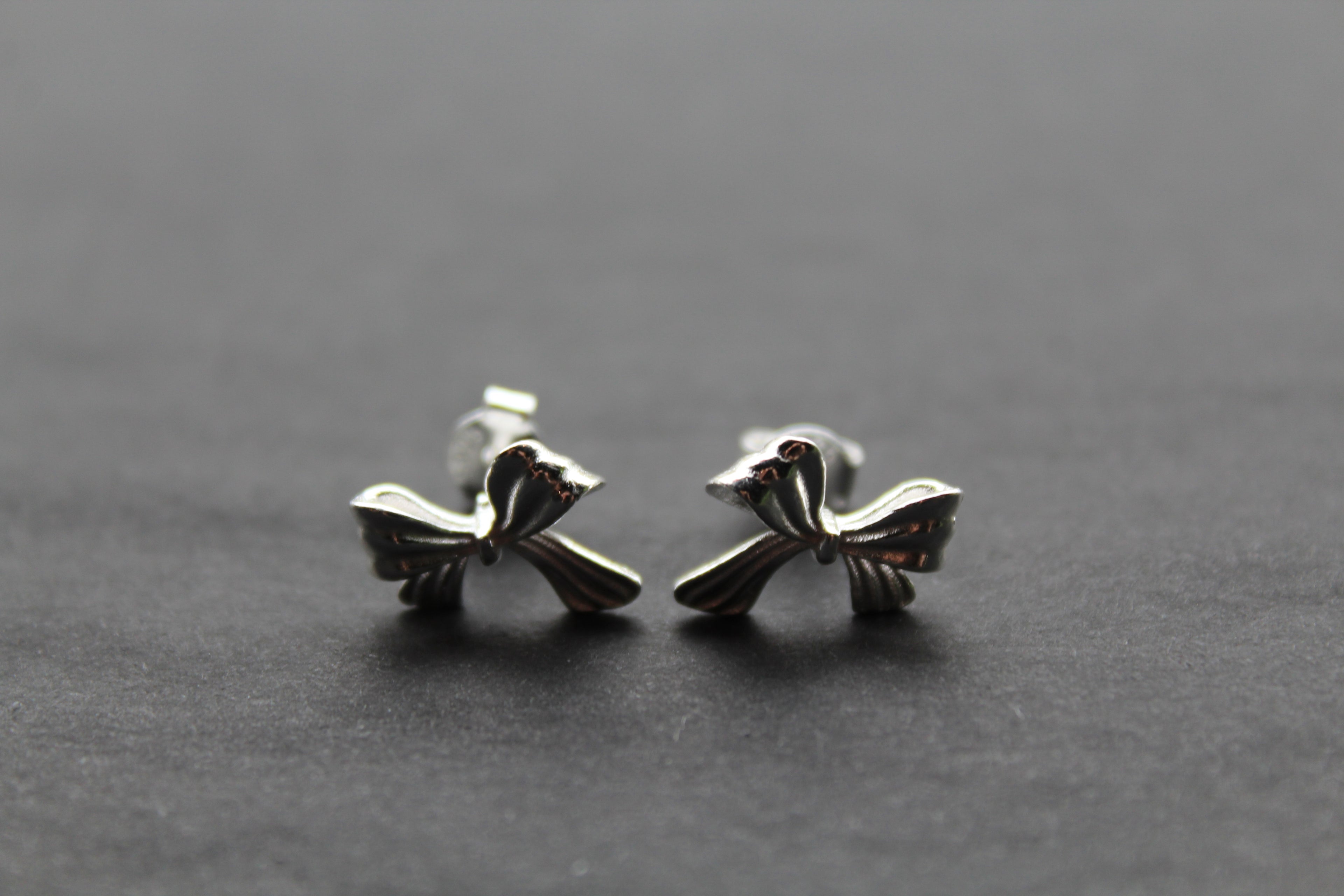 Silver Ribbon Bow Studs