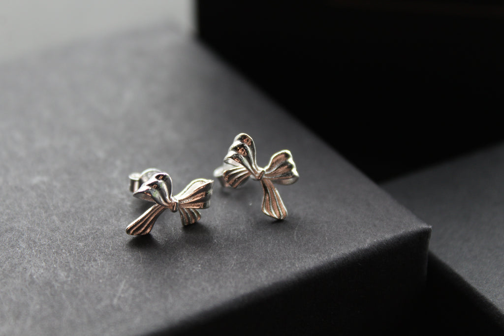 Silver Ribbon Bow Studs