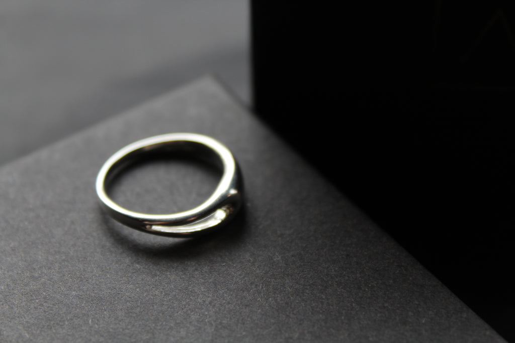 Silver Slit Ring