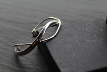 Load image into Gallery viewer, Silver Smile Cuff
