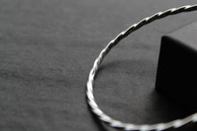 Load image into Gallery viewer, Silver Twist Bangle
