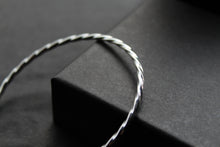 Load image into Gallery viewer, Silver Twist Bangle
