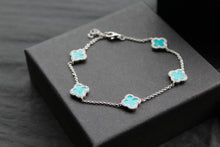 Load image into Gallery viewer, Silver Vintage Flower Bracelet with Turquoise
