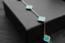 Load image into Gallery viewer, Silver Vintage Flower Bracelet with Turquoise
