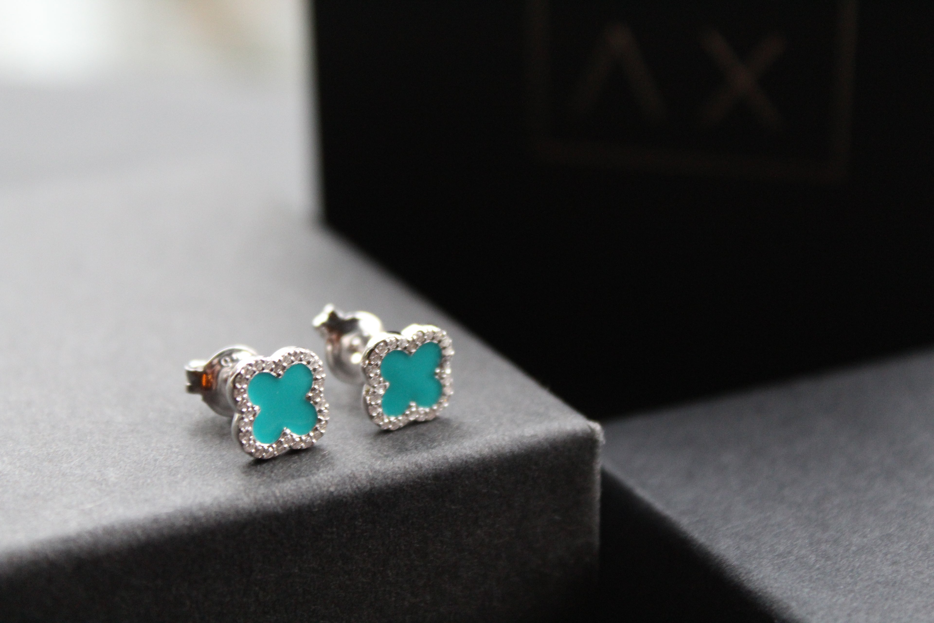 Silver Vintage Flower Earrings with Turquoise