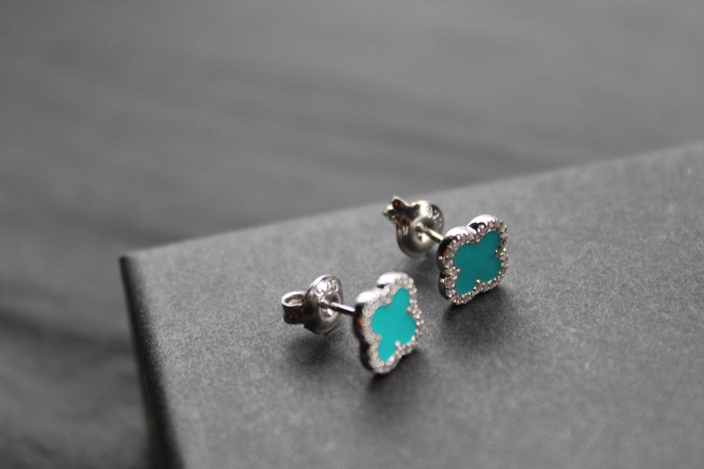 Silver Vintage Flower Earrings with Turquoise