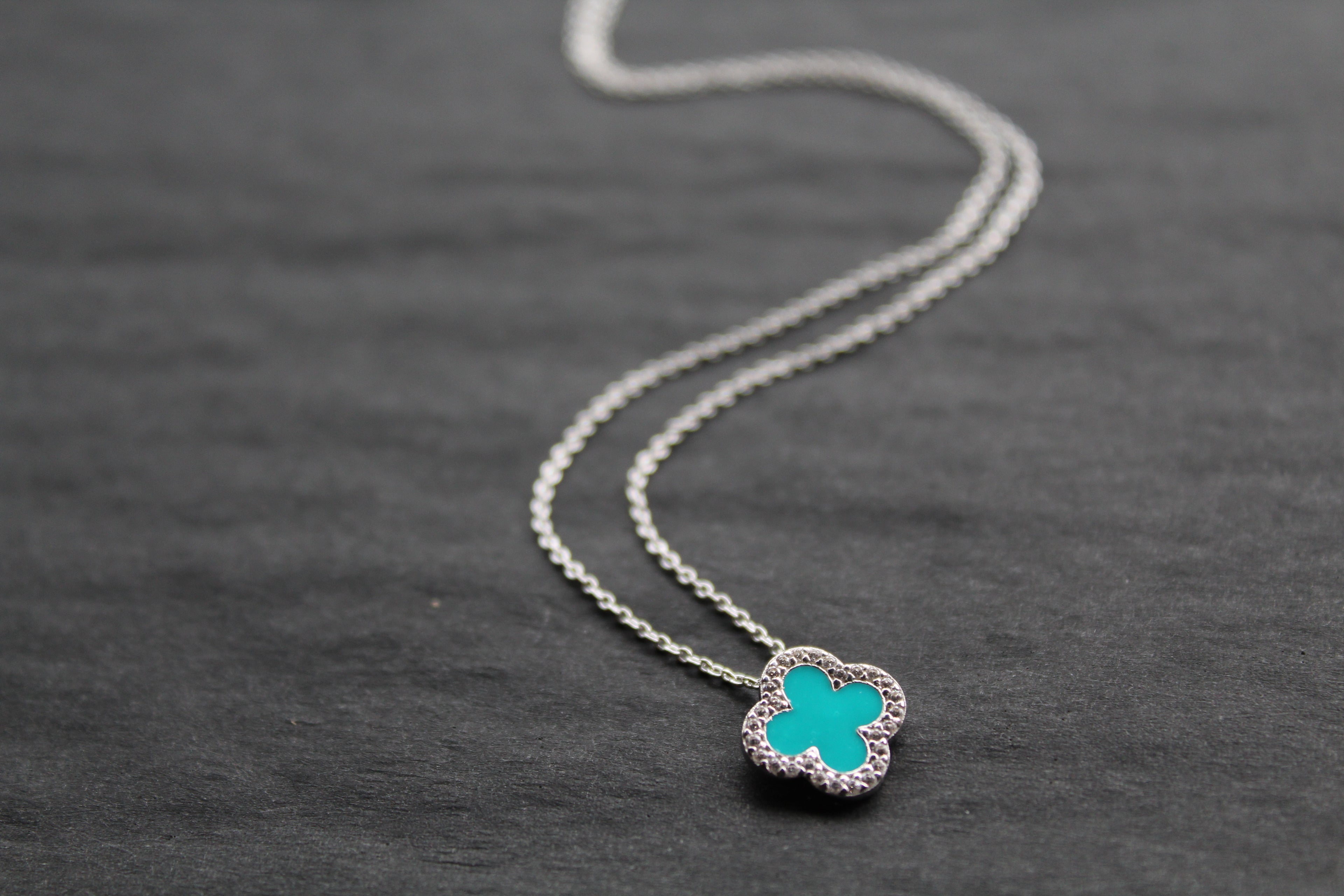 Silver Vintage Flower Necklace with Turquoise