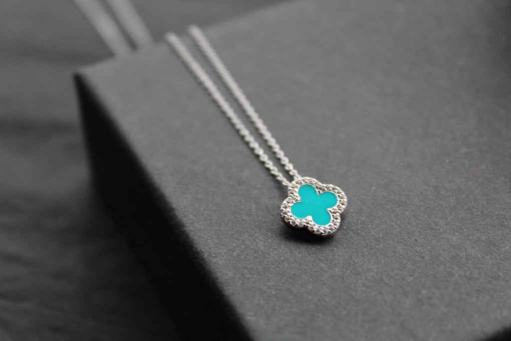 Silver Vintage Flower Necklace with Turquoise