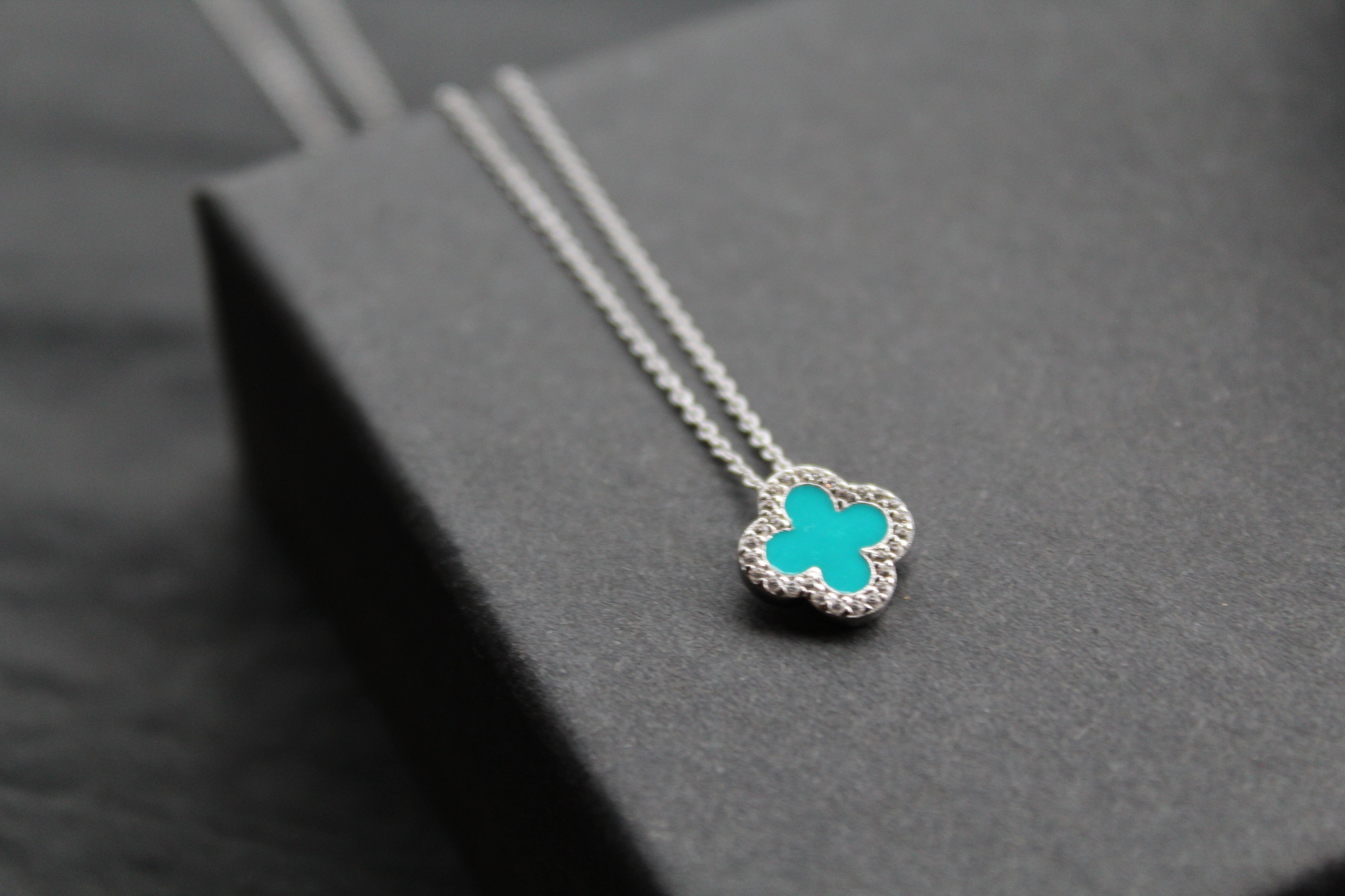 Silver Vintage Flower Necklace with Turquoise
