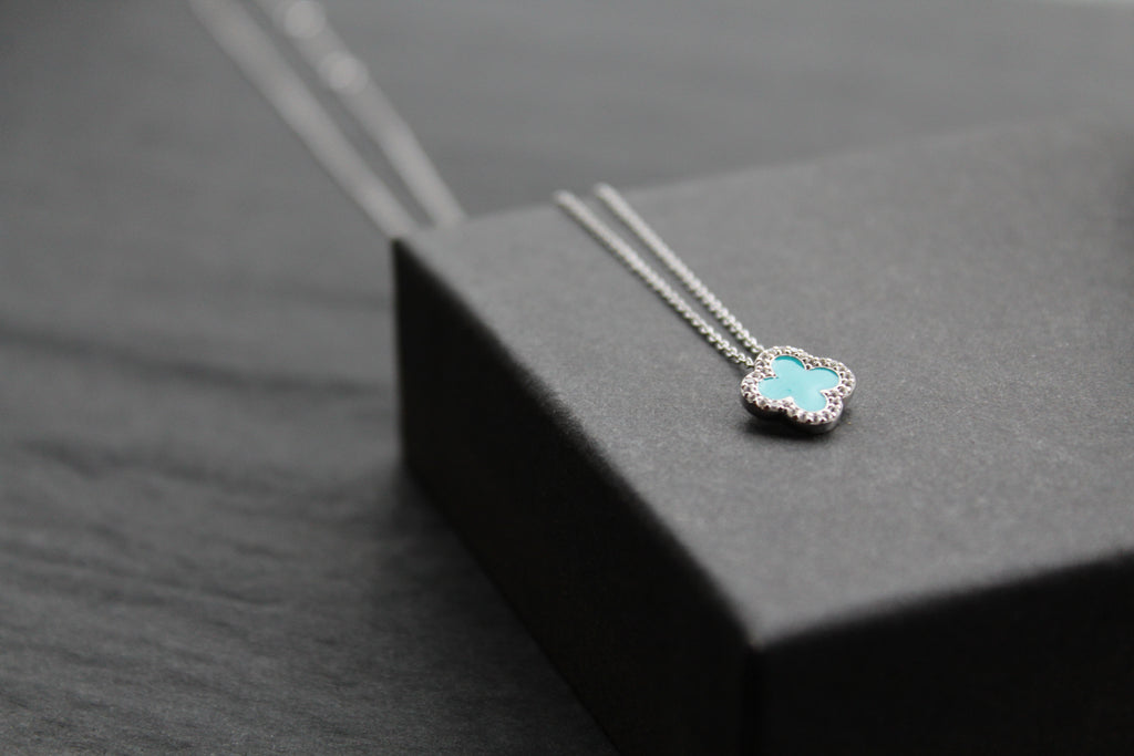 Silver Vintage Flower Necklace with Turquoise