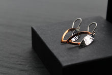 Load image into Gallery viewer, Silver &amp; Copper Oval Open Leaves Earrings
