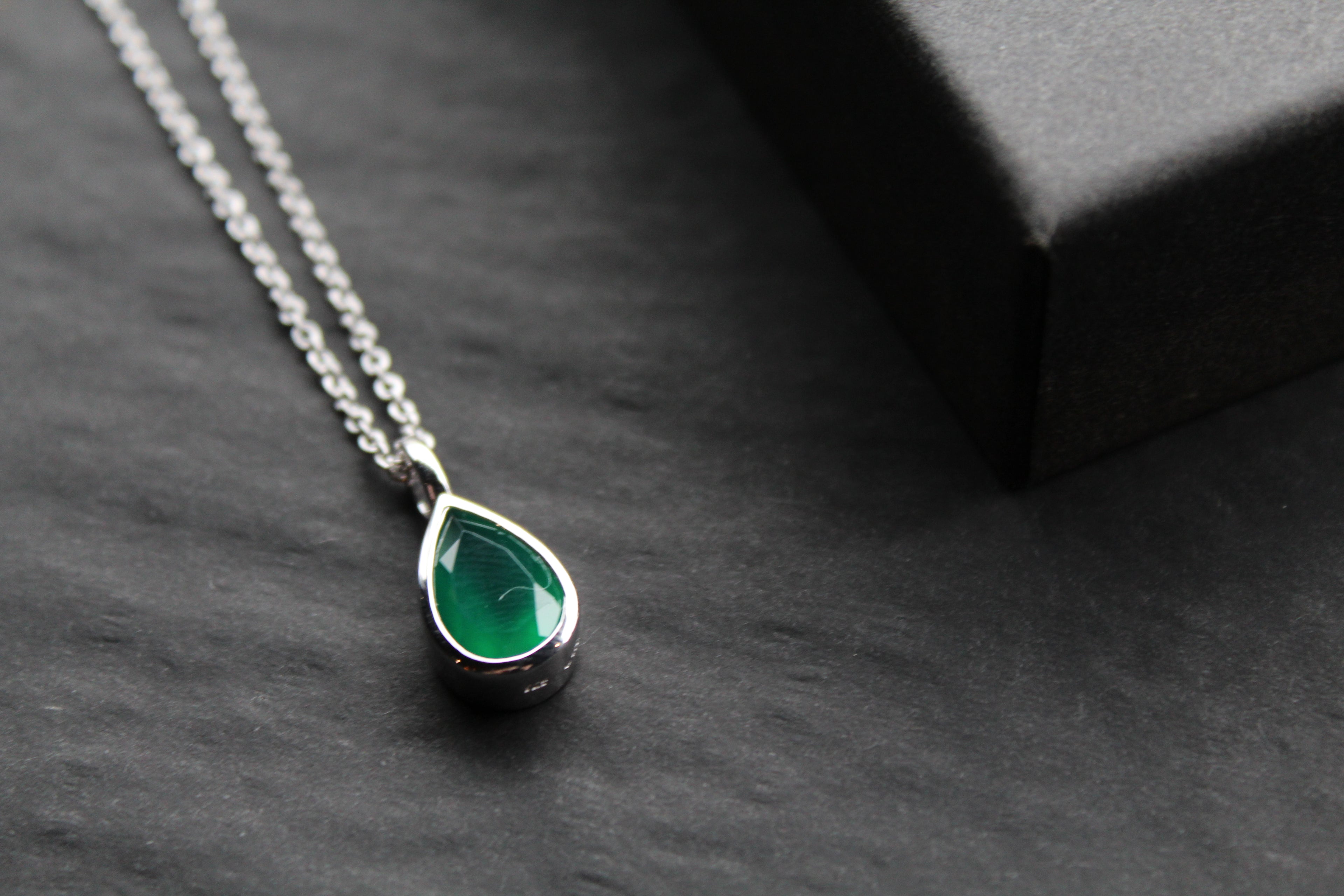 Silver with Rhodium Plate Necklace with Green Onyx