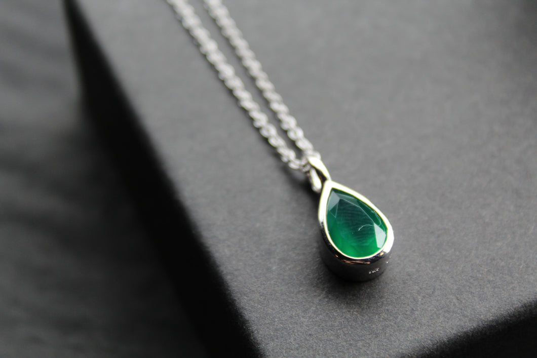 Silver with Rhodium Plate Necklace with Green Onyx