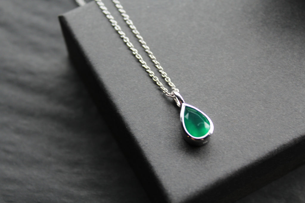 Silver with Rhodium Plate Necklace with Green Onyx