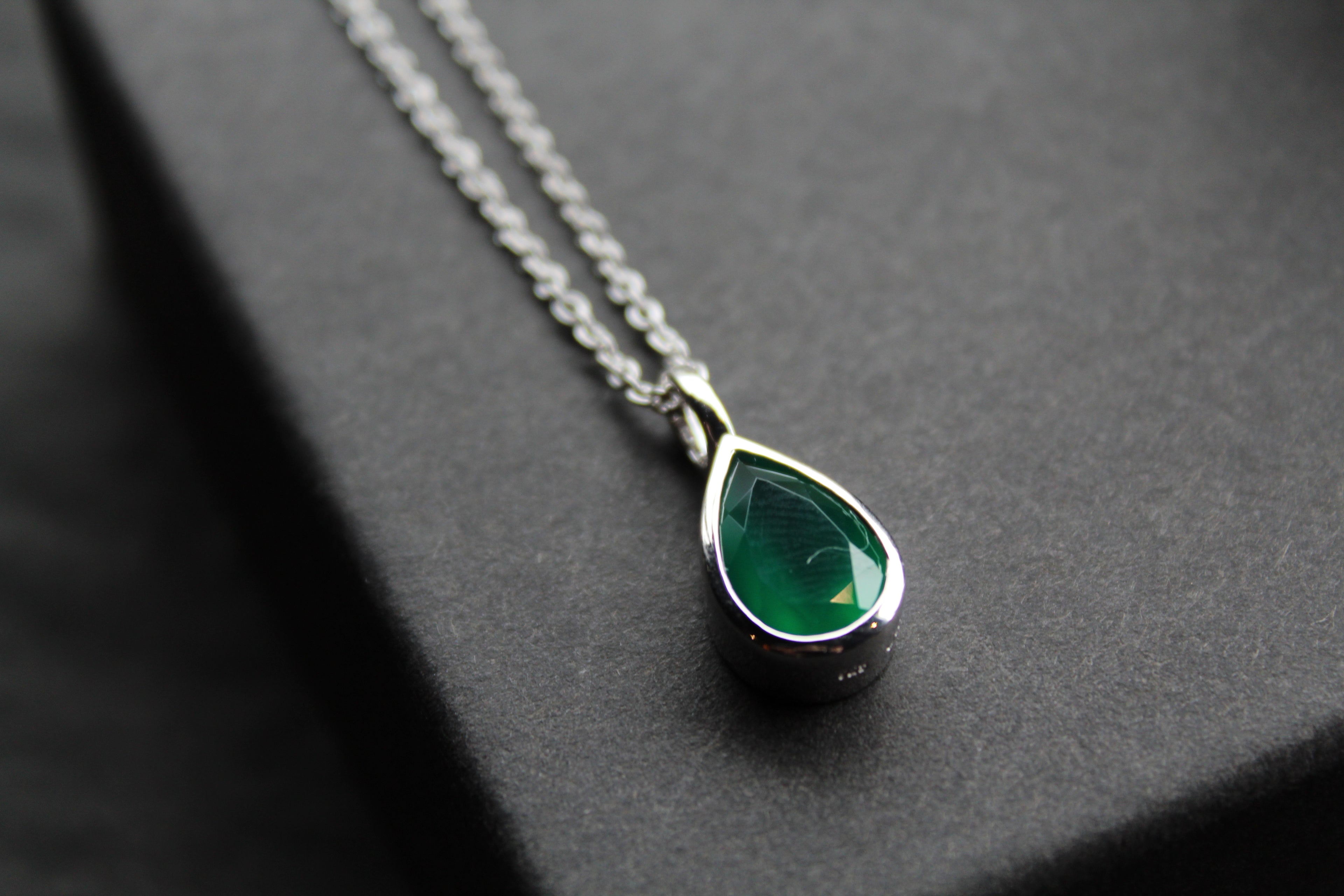 Silver with Rhodium Plate Necklace with Green Onyx