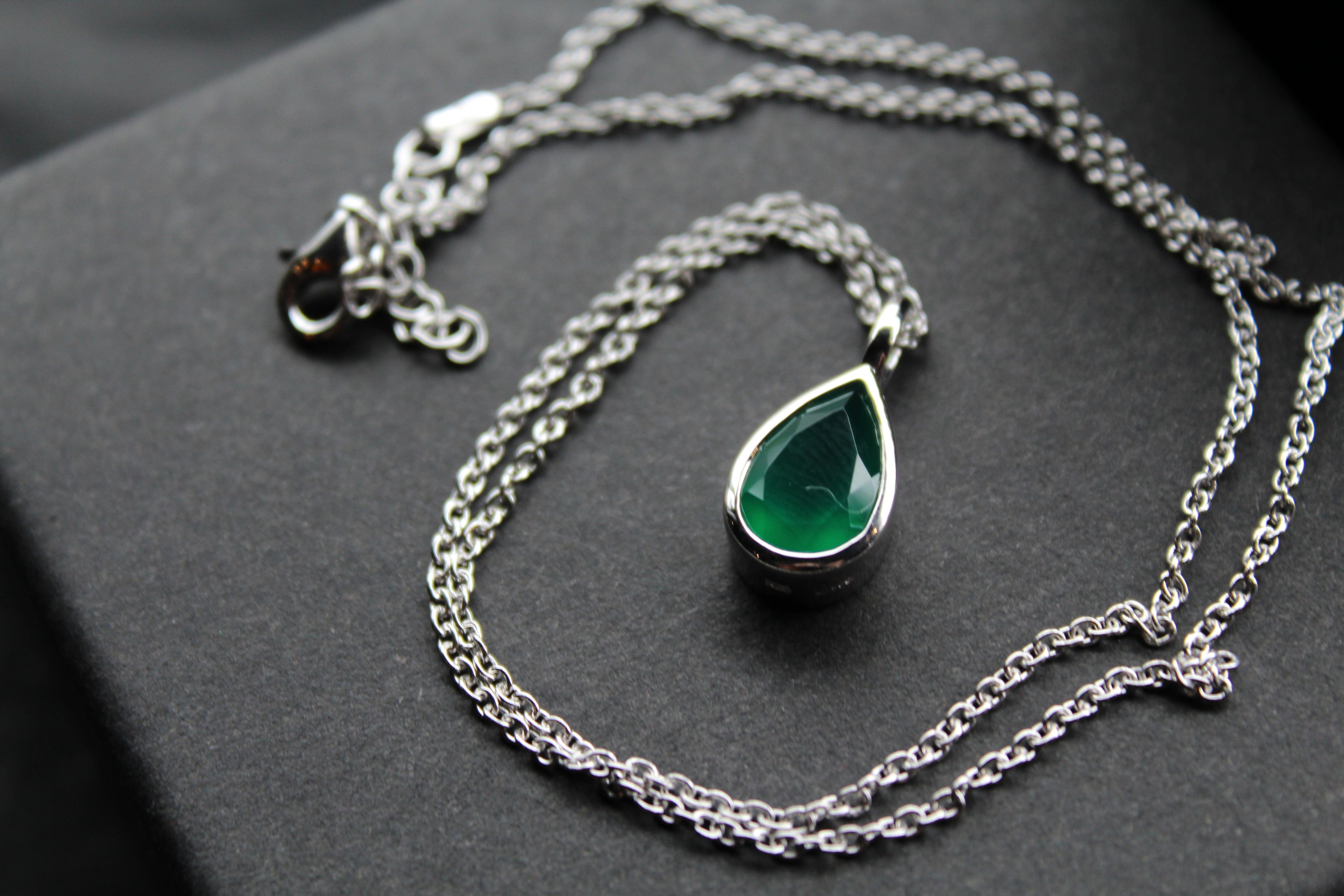 Silver with Rhodium Plate Necklace with Green Onyx