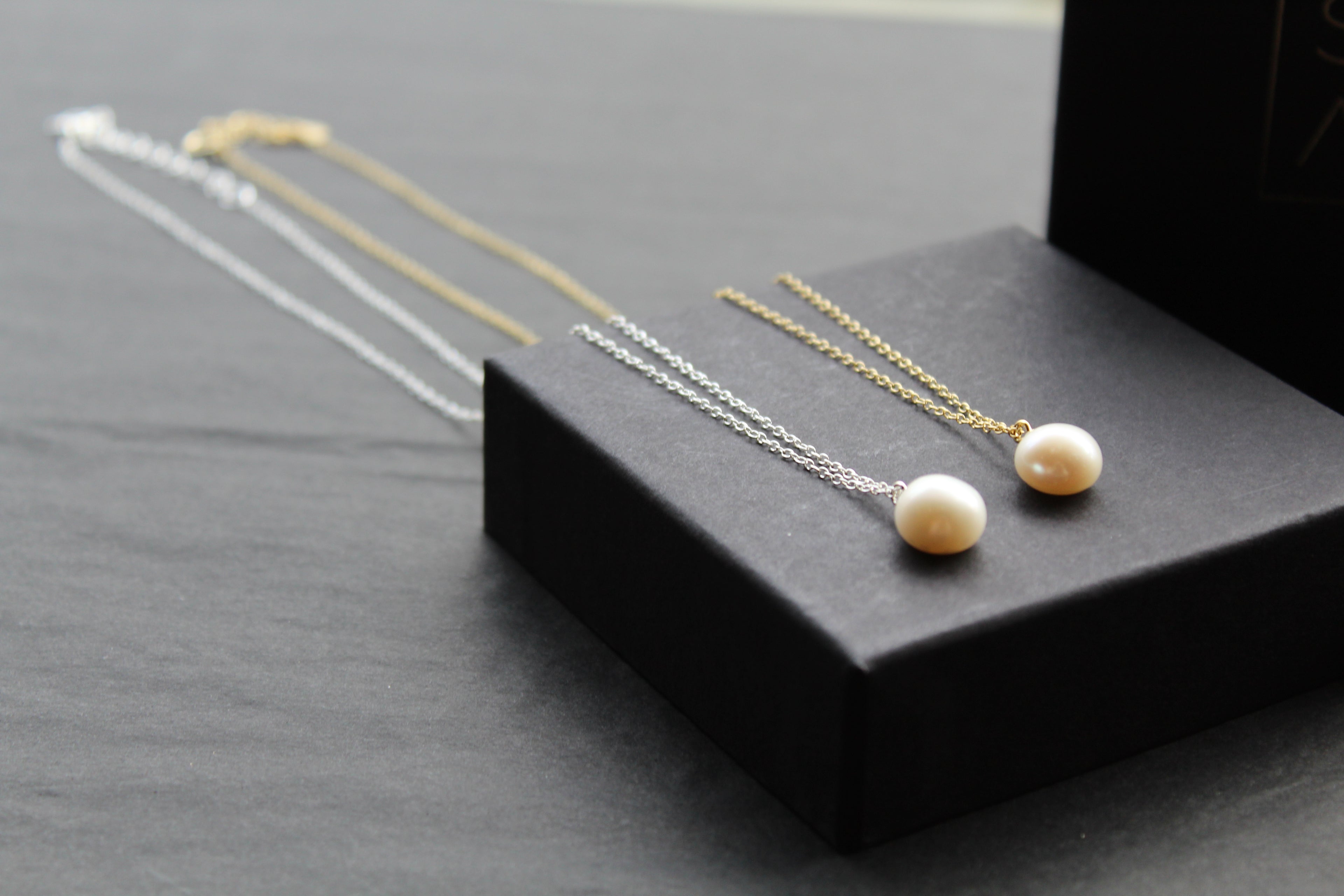 Single Pearl Necklace