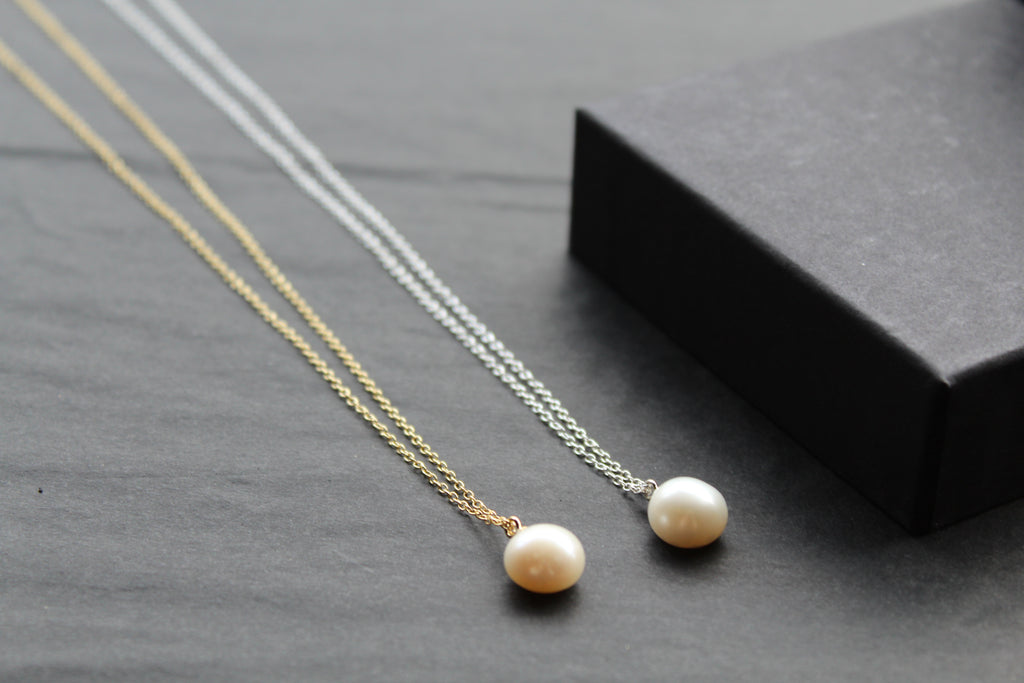 Single Pearl Necklace