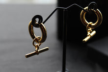 Load image into Gallery viewer, Sky T-Bar Hoops with Hinge Clasp
