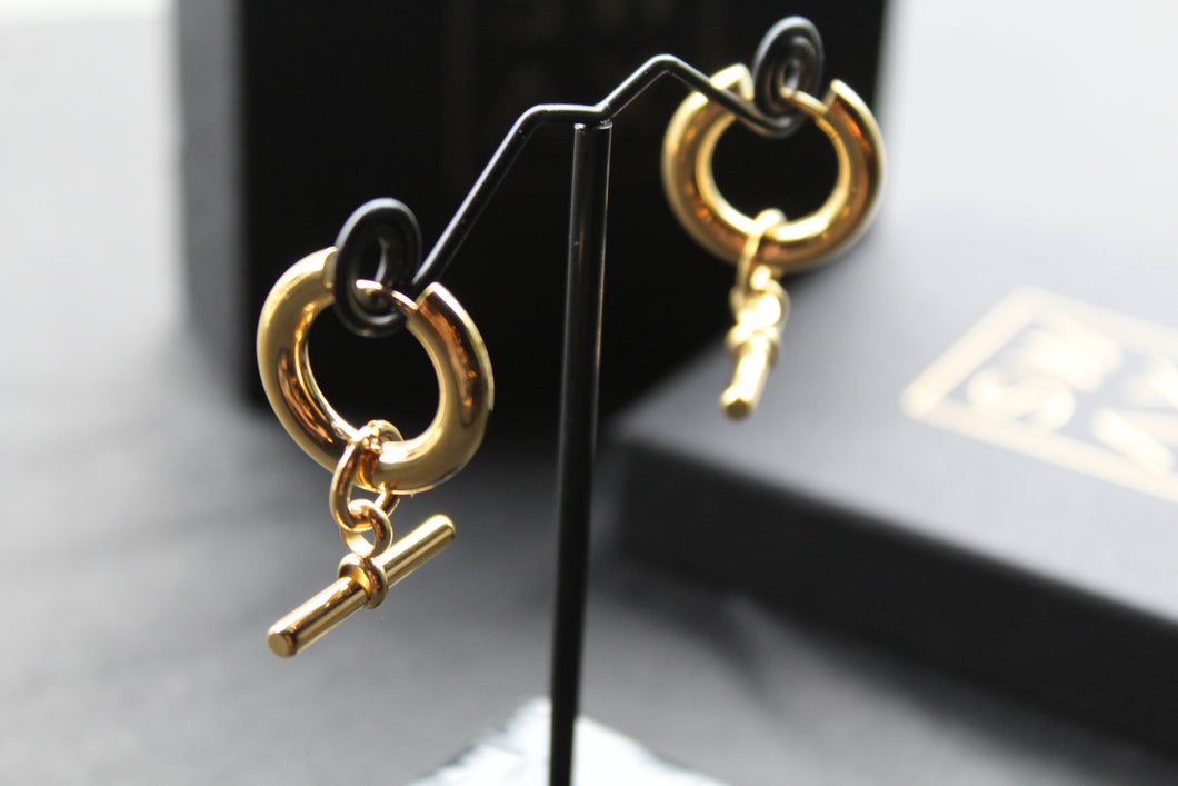Sky T-Bar Hoops with Hinge Clasp