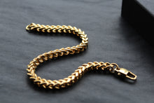 Load image into Gallery viewer, Square Chain Bracelet with Polished Gold IP

