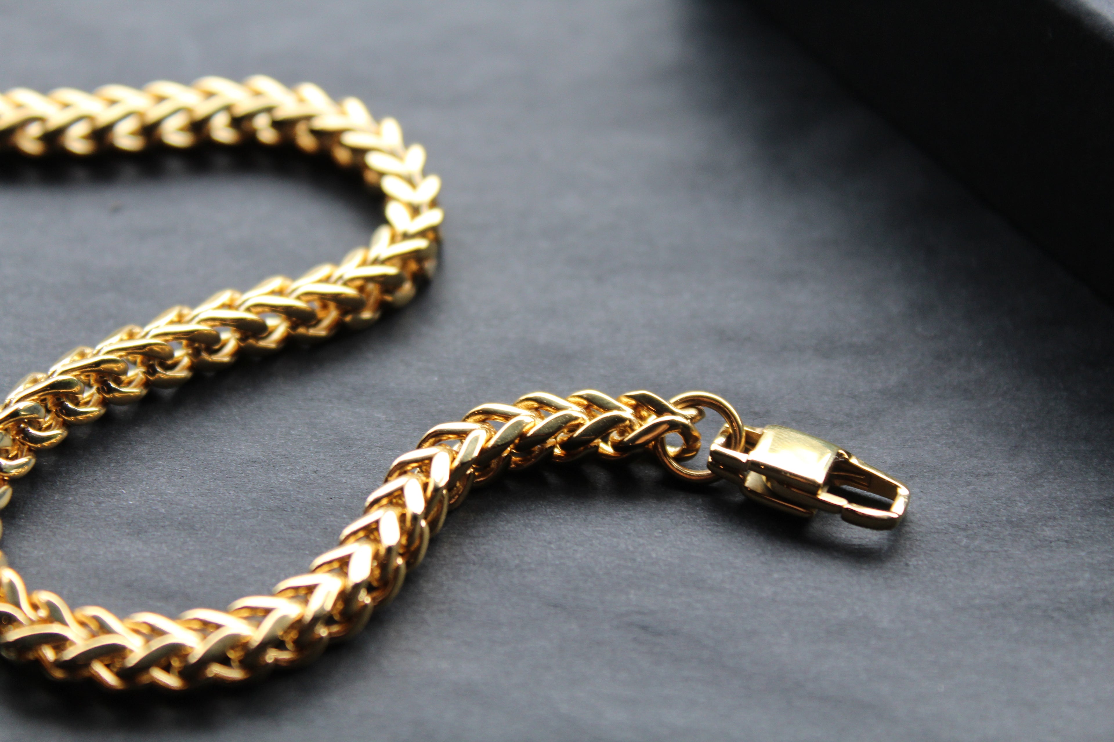 Square Chain Bracelet with Polished Gold IP