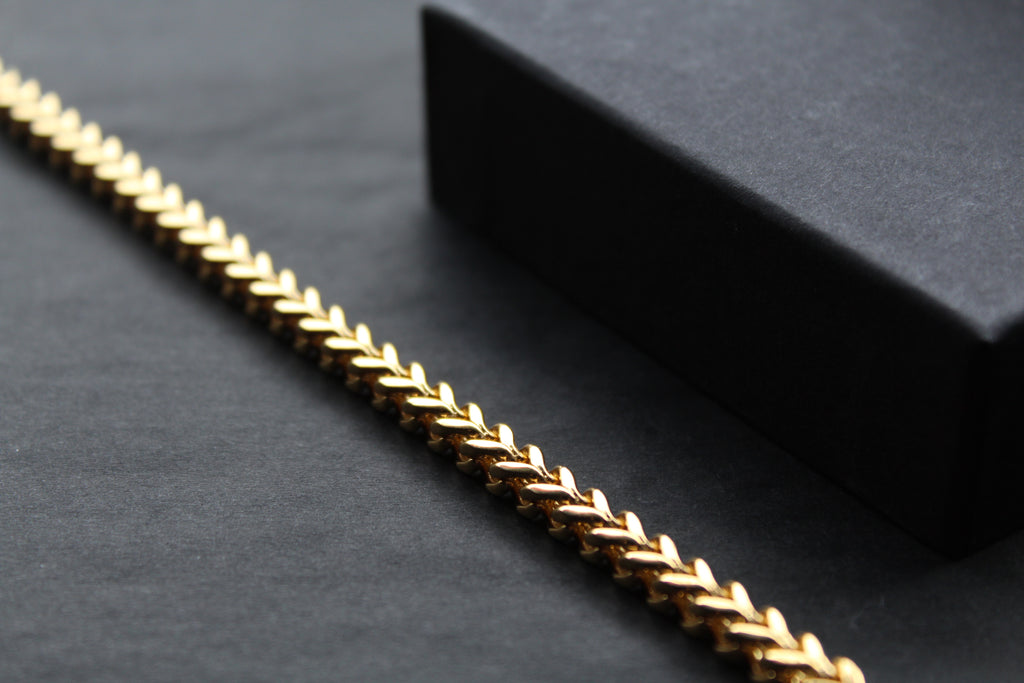 Square Chain Bracelet with Polished Gold IP