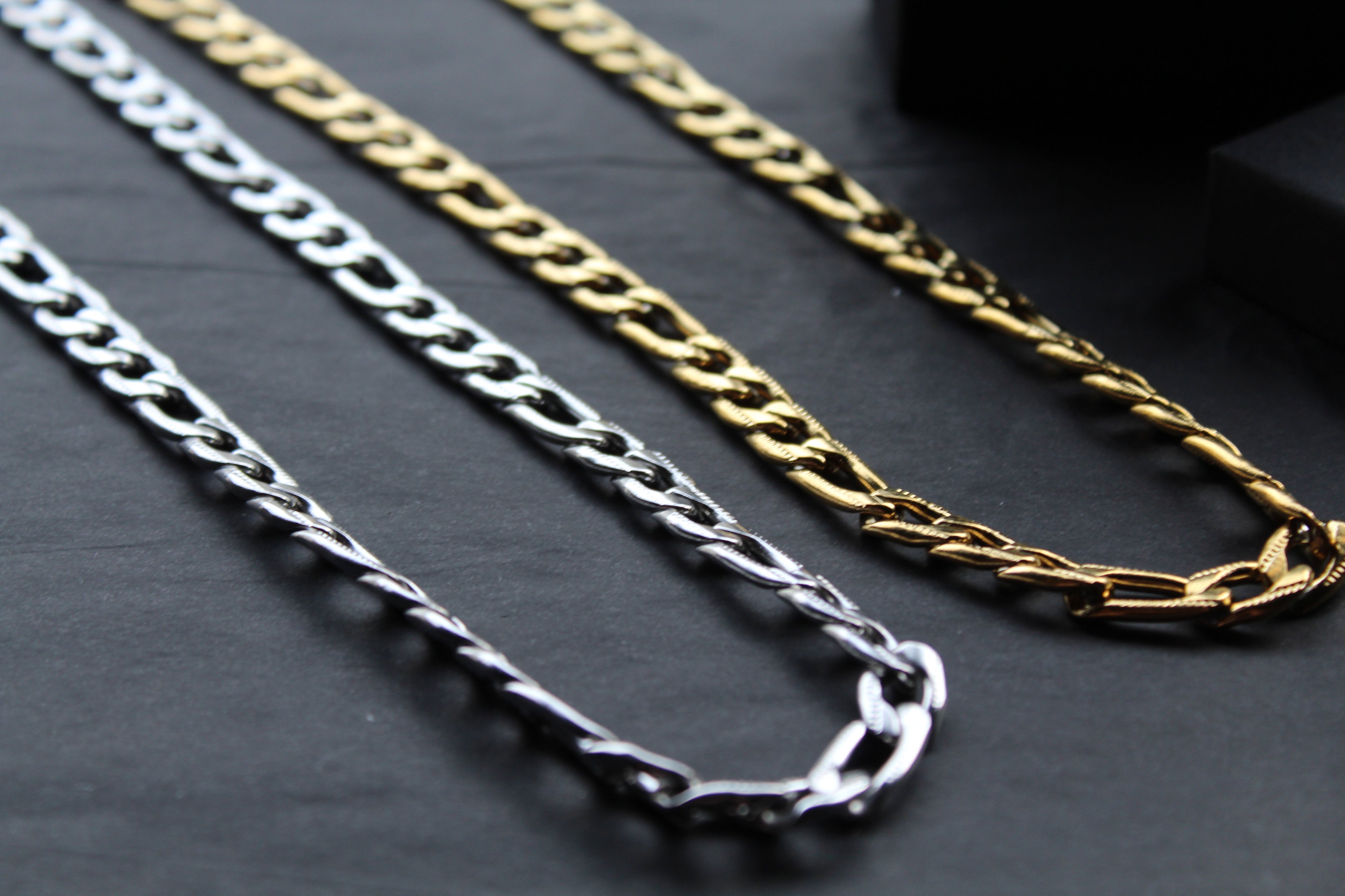 Stainless Steel Etched Curb Chain