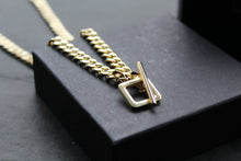 Load image into Gallery viewer, Stainless Steel Toggle Chain
