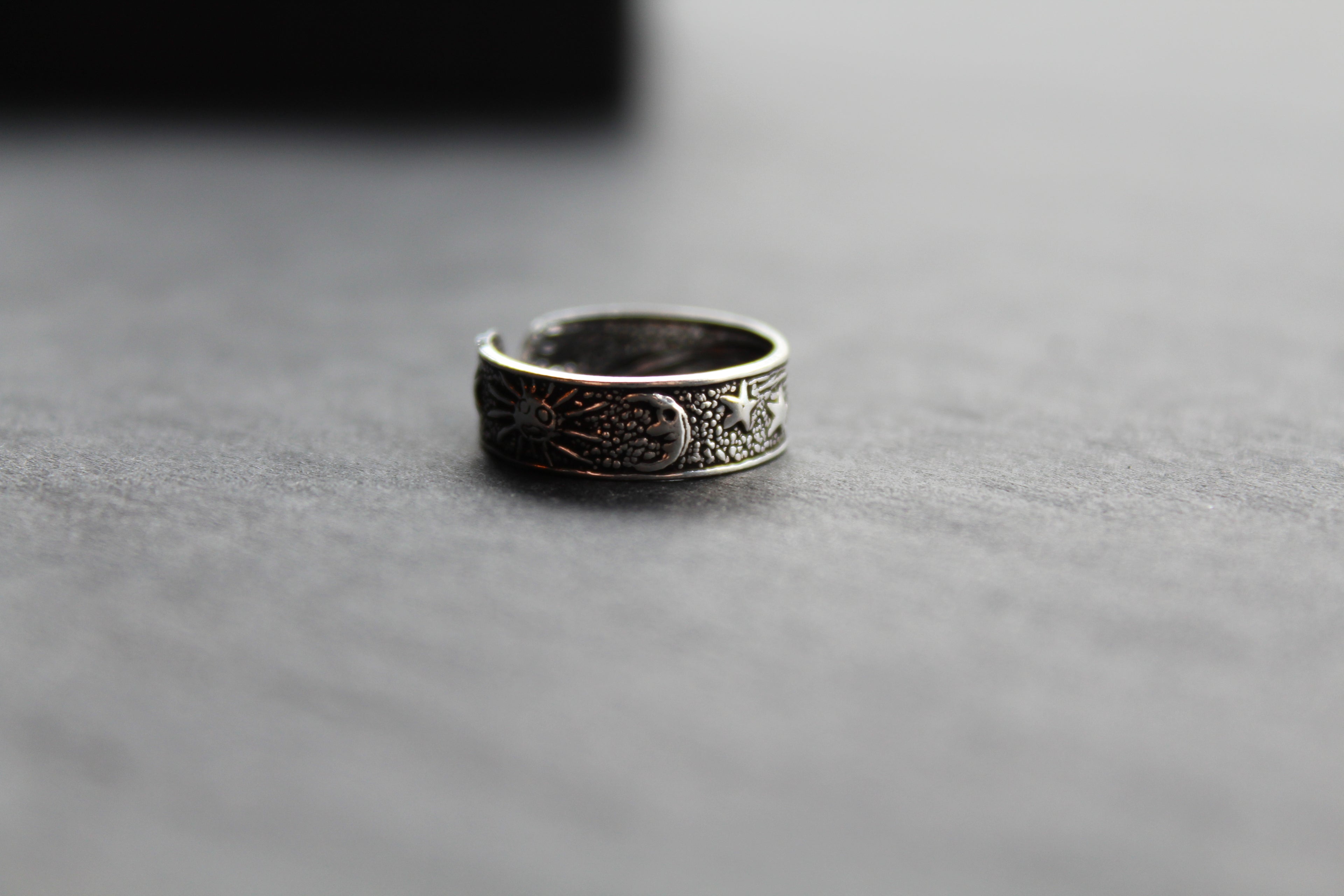 Sun Moon and Stars Toe Ring