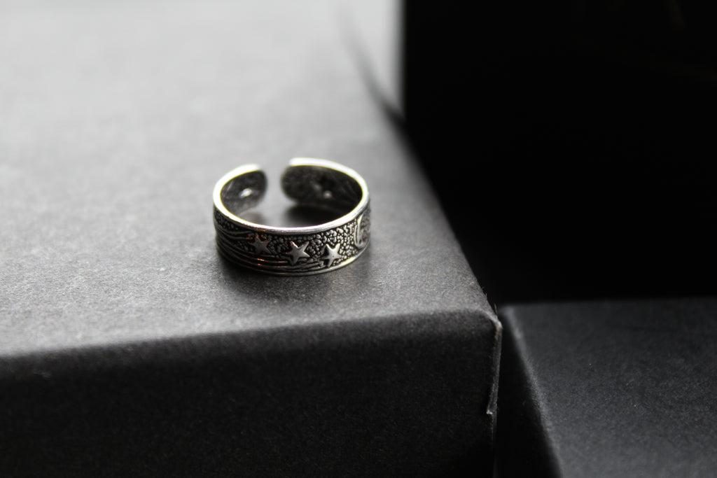 Sun Moon and Stars Toe Ring