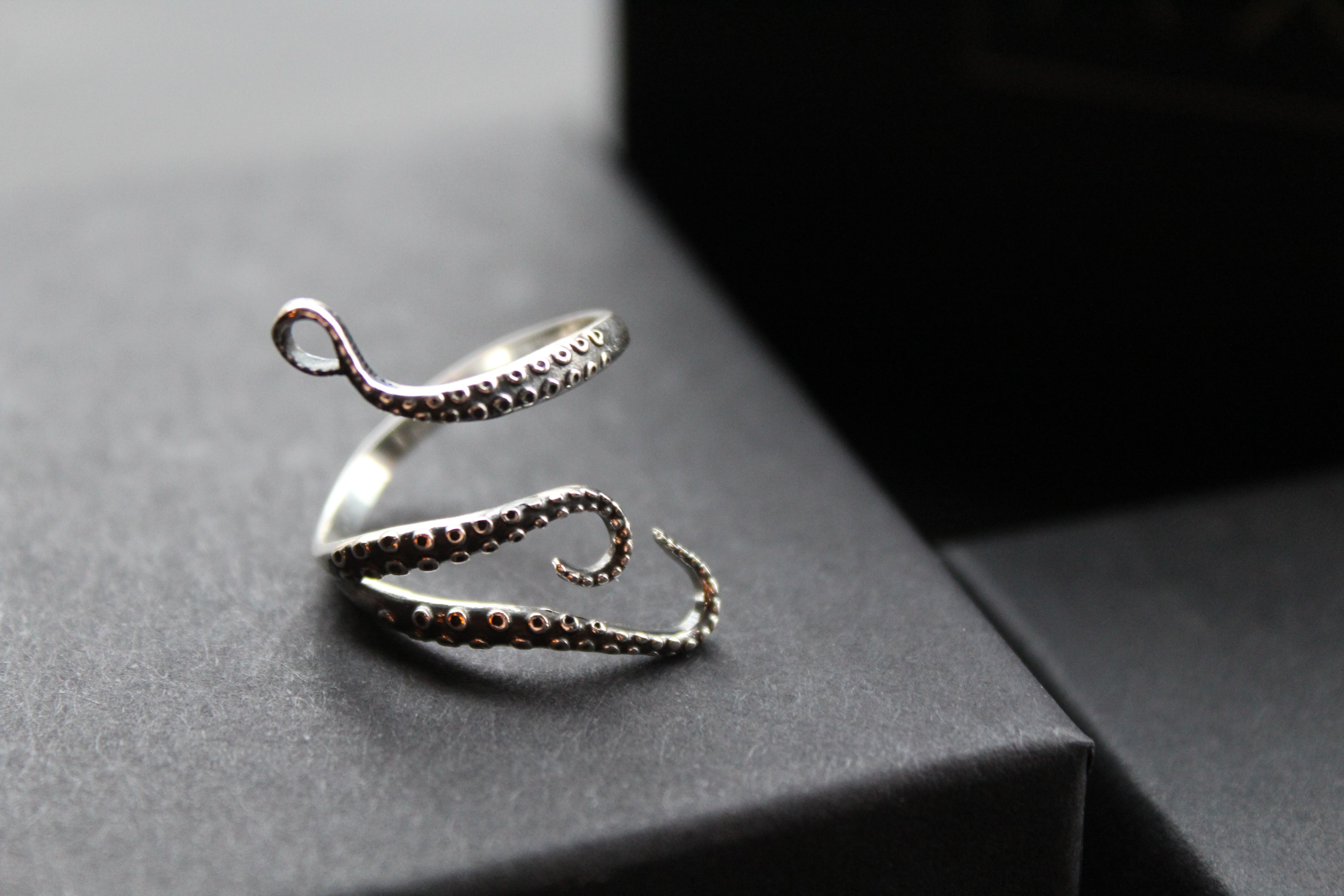 Tentacle Ring