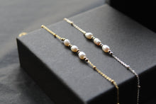 Load image into Gallery viewer, Trio of Freshwater Pearls on Beaded Bracelet
