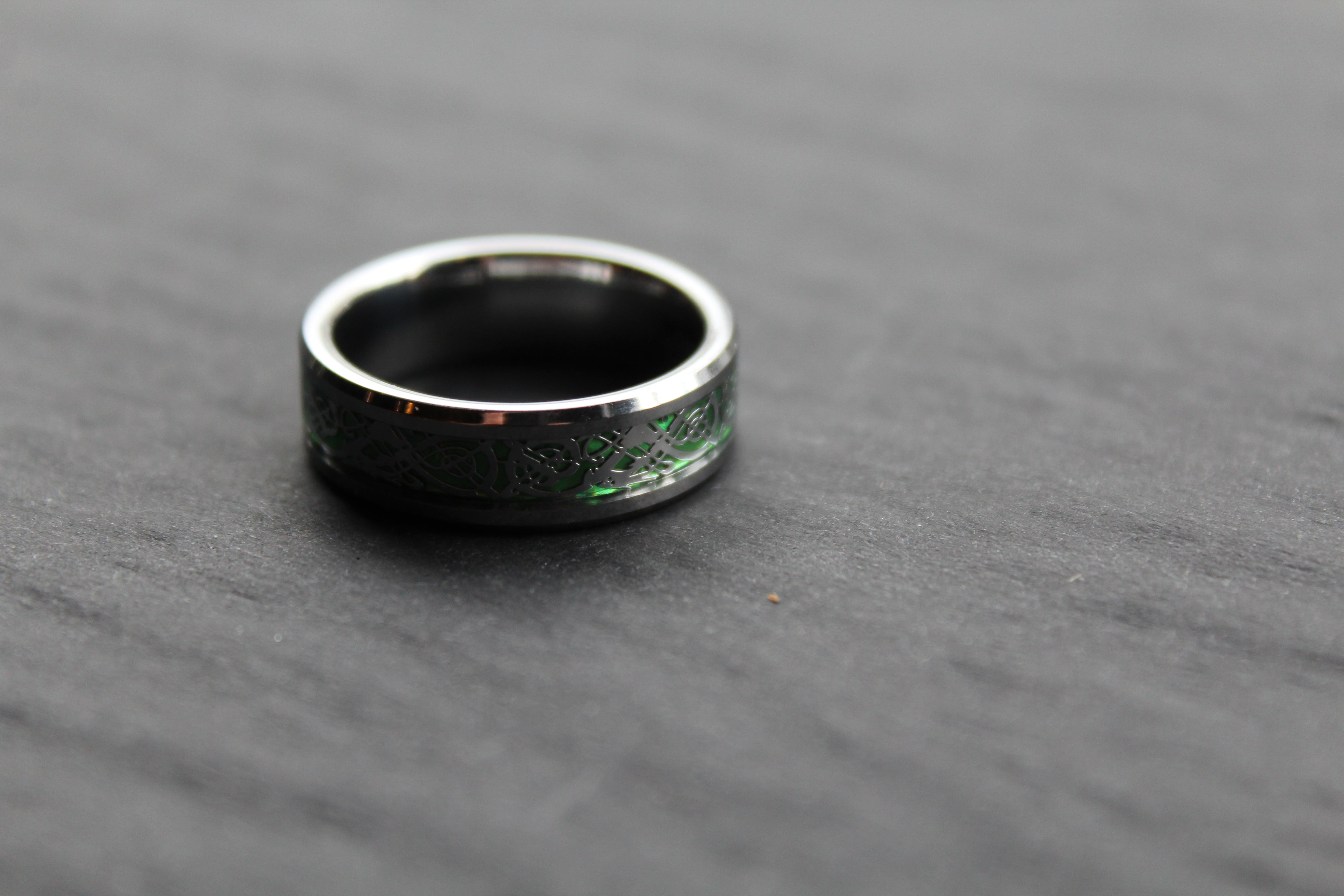 Tungsten Carbide Celtic Ring with Green Carbon Fibre