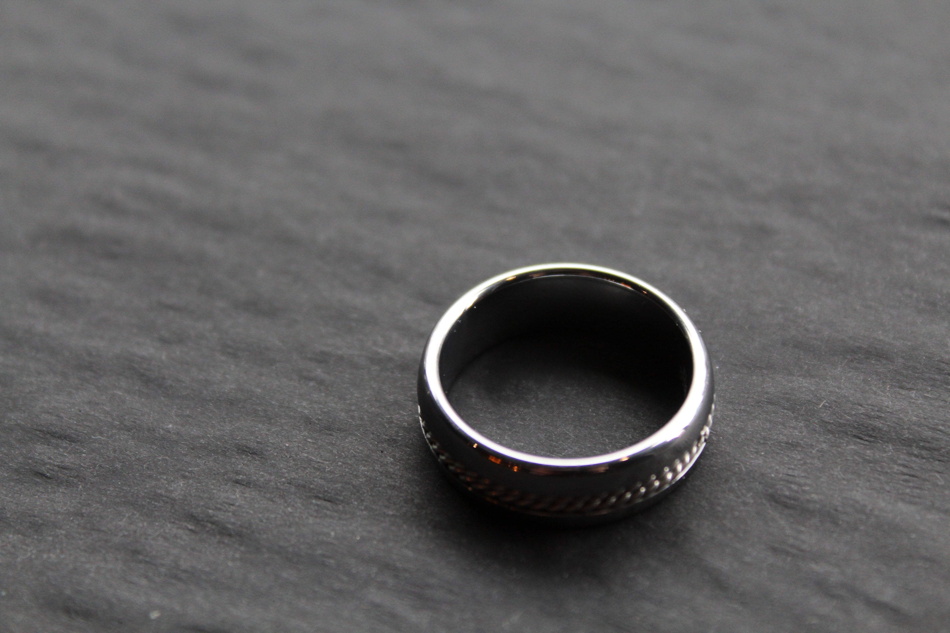 Tungsten Carbide Ring with Steel Wire