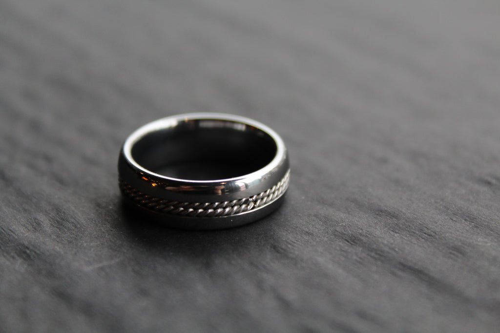 Tungsten Carbide Ring with Steel Wire