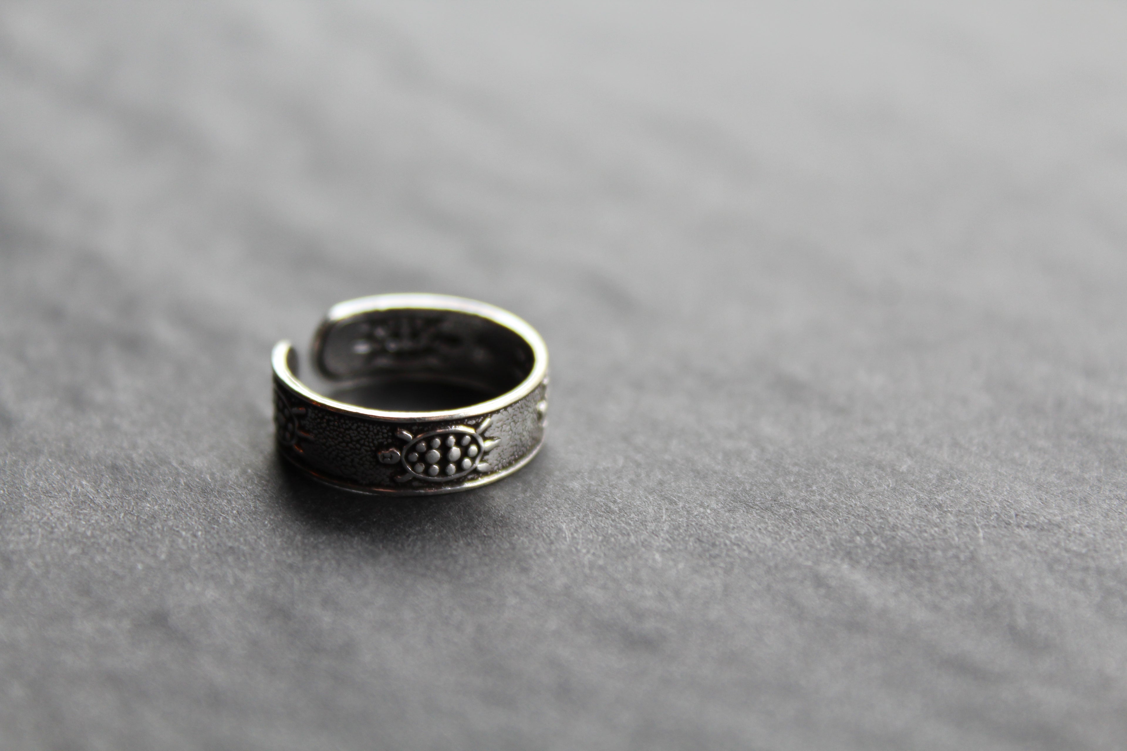 Turtles Toe Ring